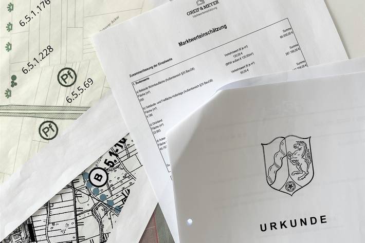 Fachmakler für land-, forst- und pferdewirtschaftliche Immobilien