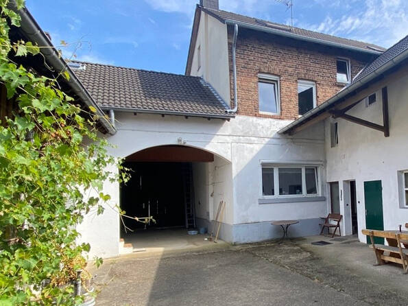 Fachmakler für land-, forst- und pferdewirtschaftliche Immobilien