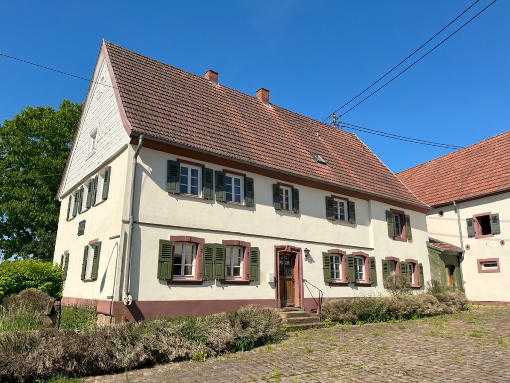 Fachmakler für land-, forst- und pferdewirtschaftliche Immobilien