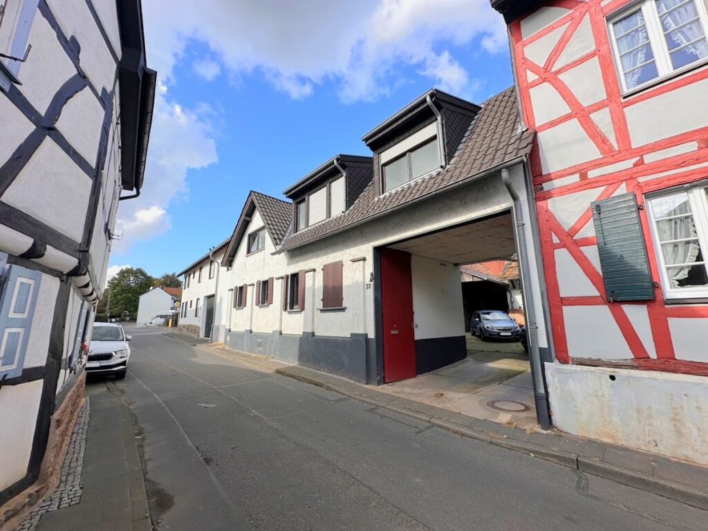 Fachmakler für land-, forst- und pferdewirtschaftliche Immobilien
