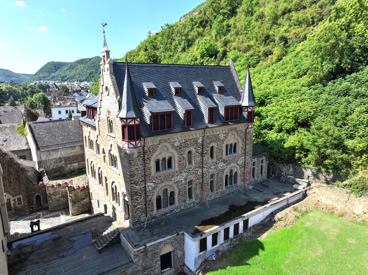 Östlicher Gebäudeteil Vogelperspektive