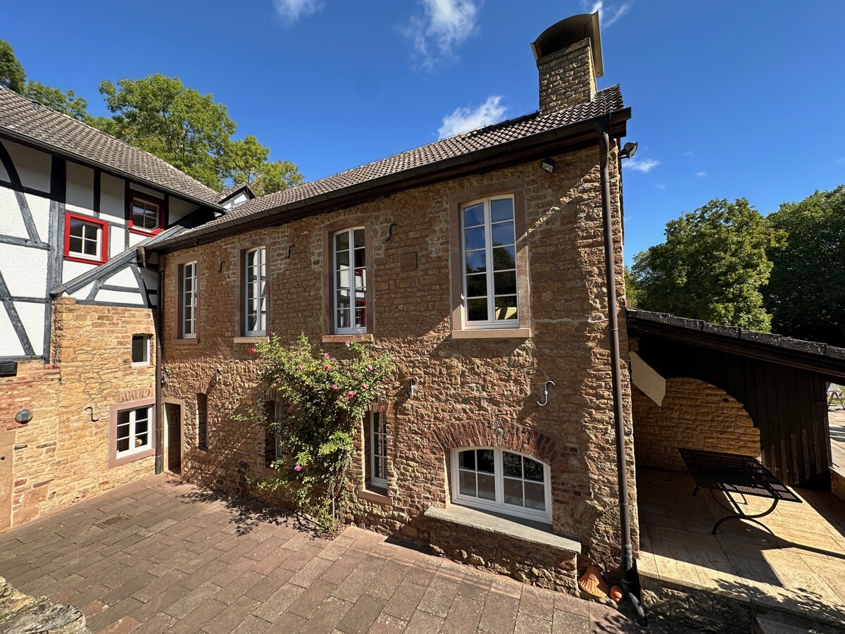 Westansicht Südflügel Haupthaus