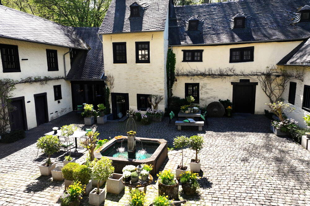 Fachmakler für land-, forst- und pferdewirtschaftliche Immobilien